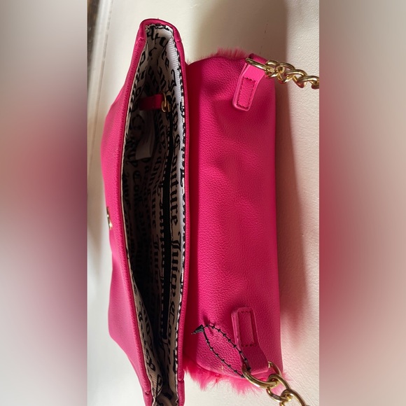Juicy couture hot pink handbag. - Picture 3 of 3